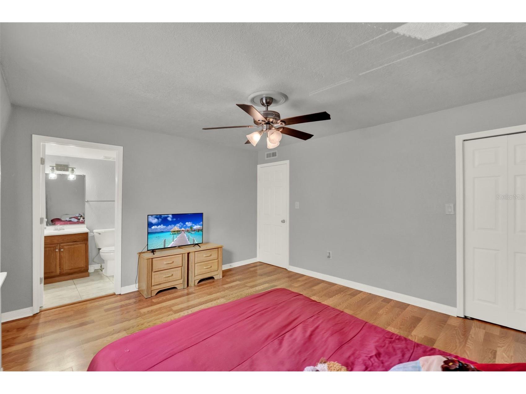 1940 Conway #8 Orlando FL 32812 O6424570 image12