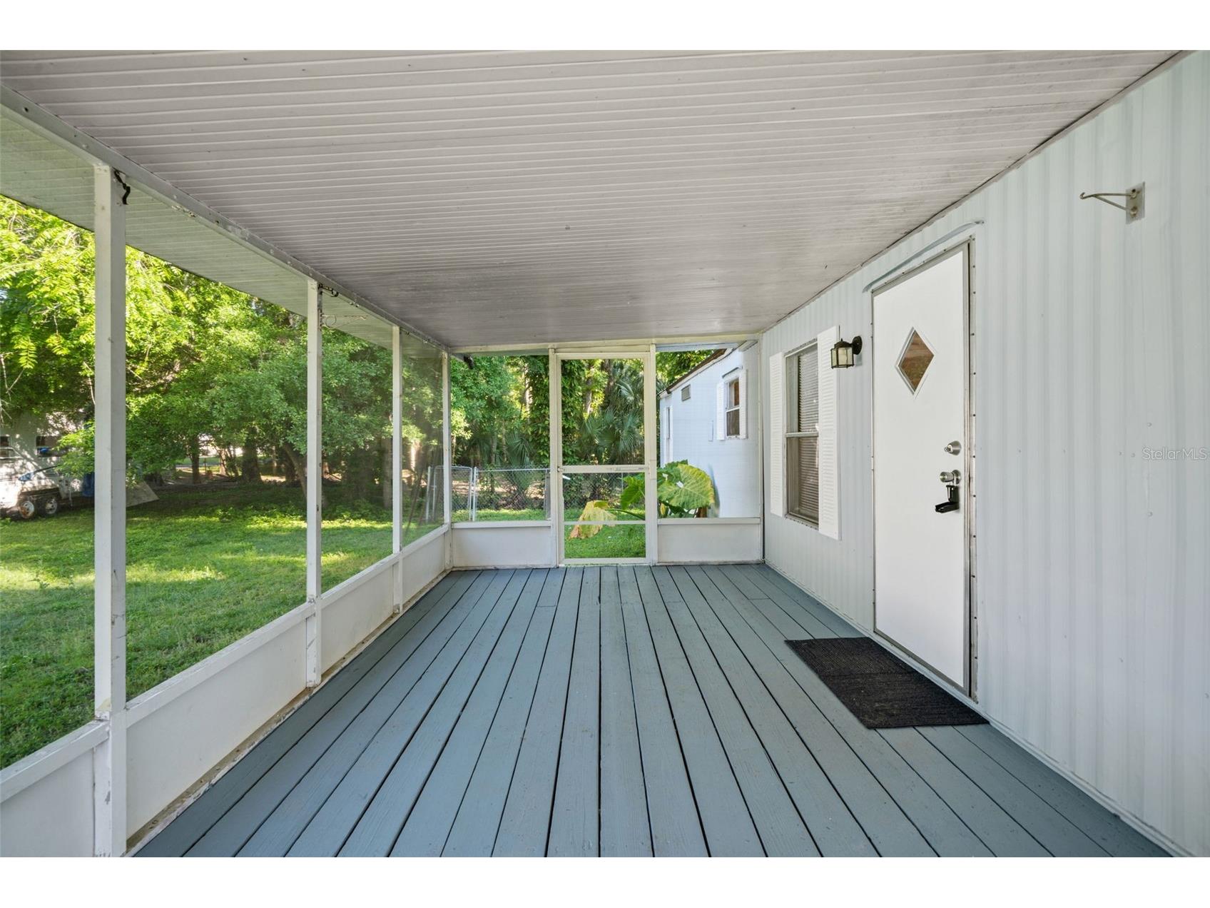 1940 Cr 428 Lake Panasoffkee FL 33538 TB8471975 image4