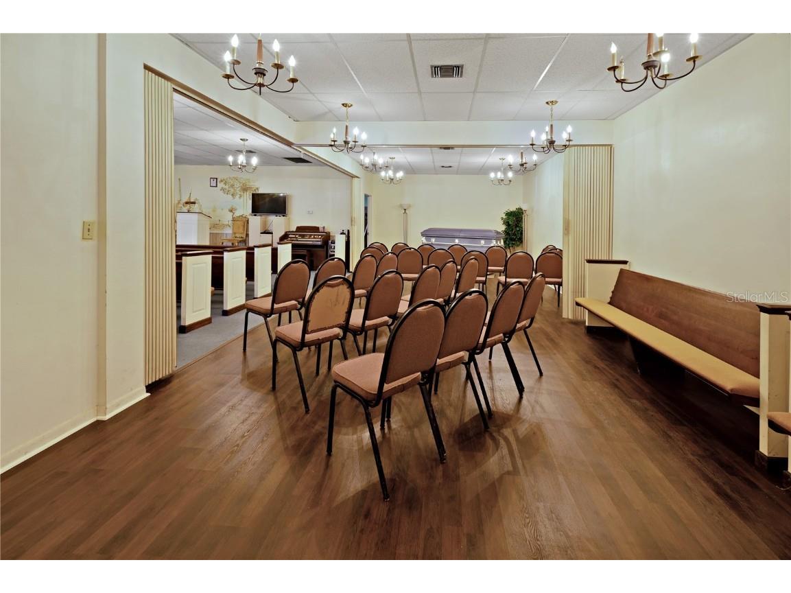 1940 Dr Martin Luther King Jr Street S Saint Petersburg FL 33705 TB8362671 image12