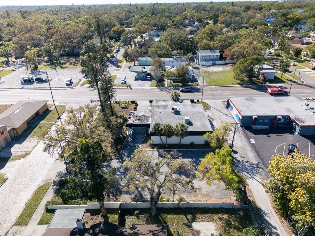 1940 Dr Martin Luther King Jr Street S Saint Petersburg FL 33705 TB8362671 image3