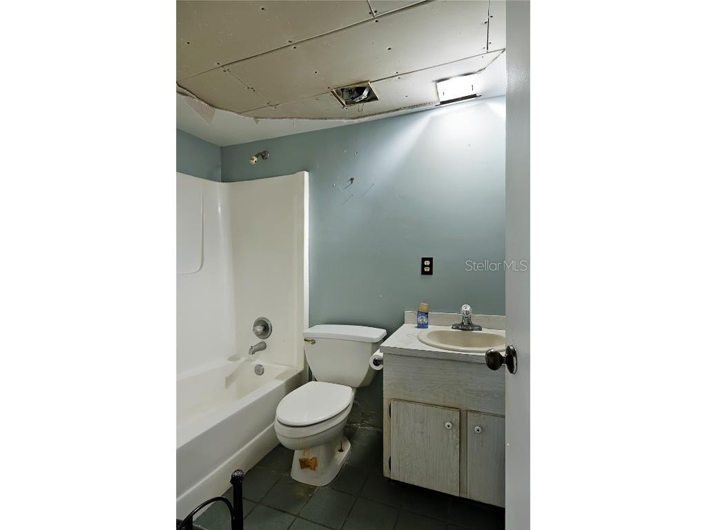 1940 Dr Martin Luther King Jr Street S Saint Petersburg FL 33705 TB8362671 image35