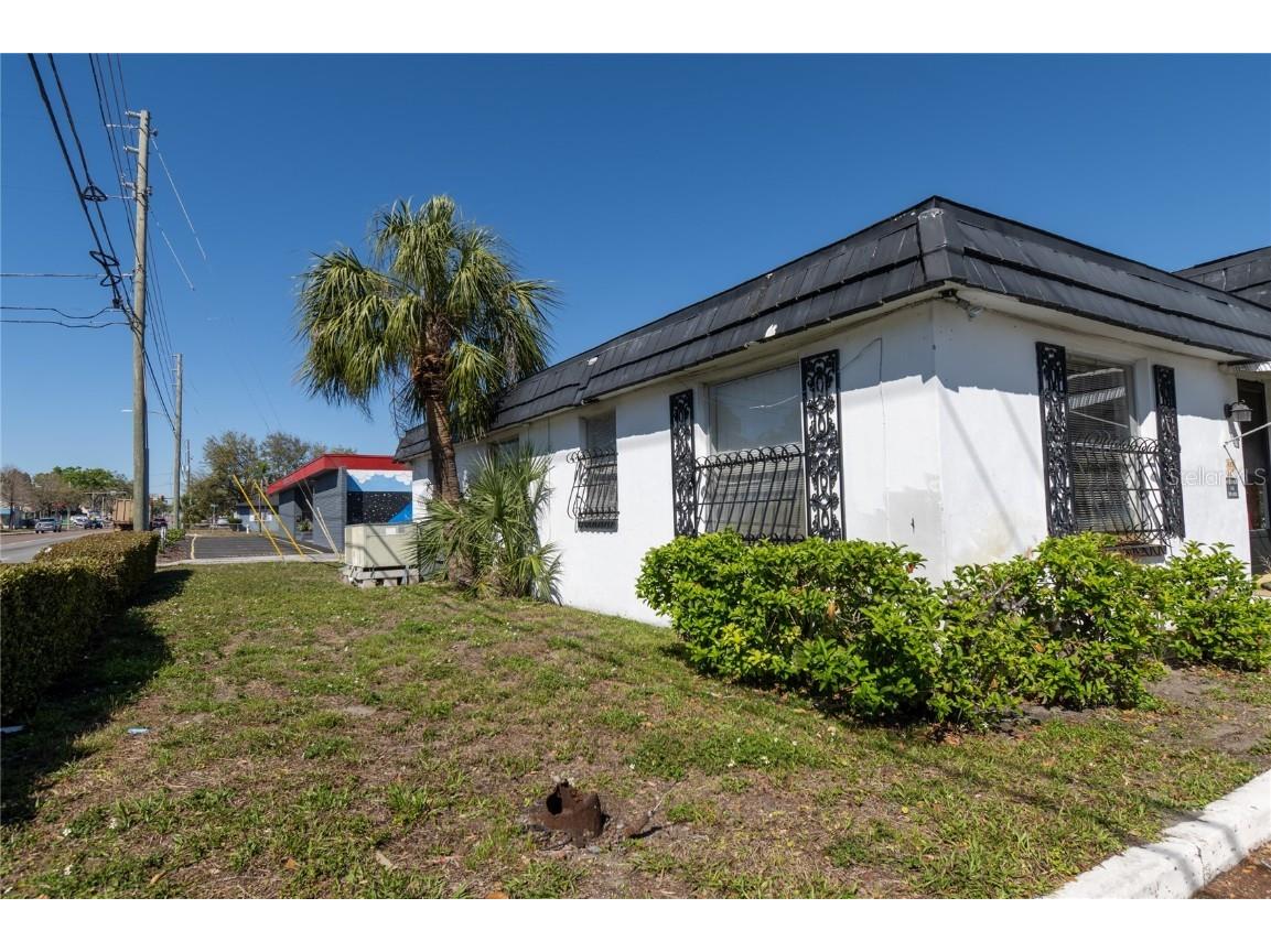1940 Dr Martin Luther King Jr Street S Saint Petersburg FL 33705 TB8362671 image48