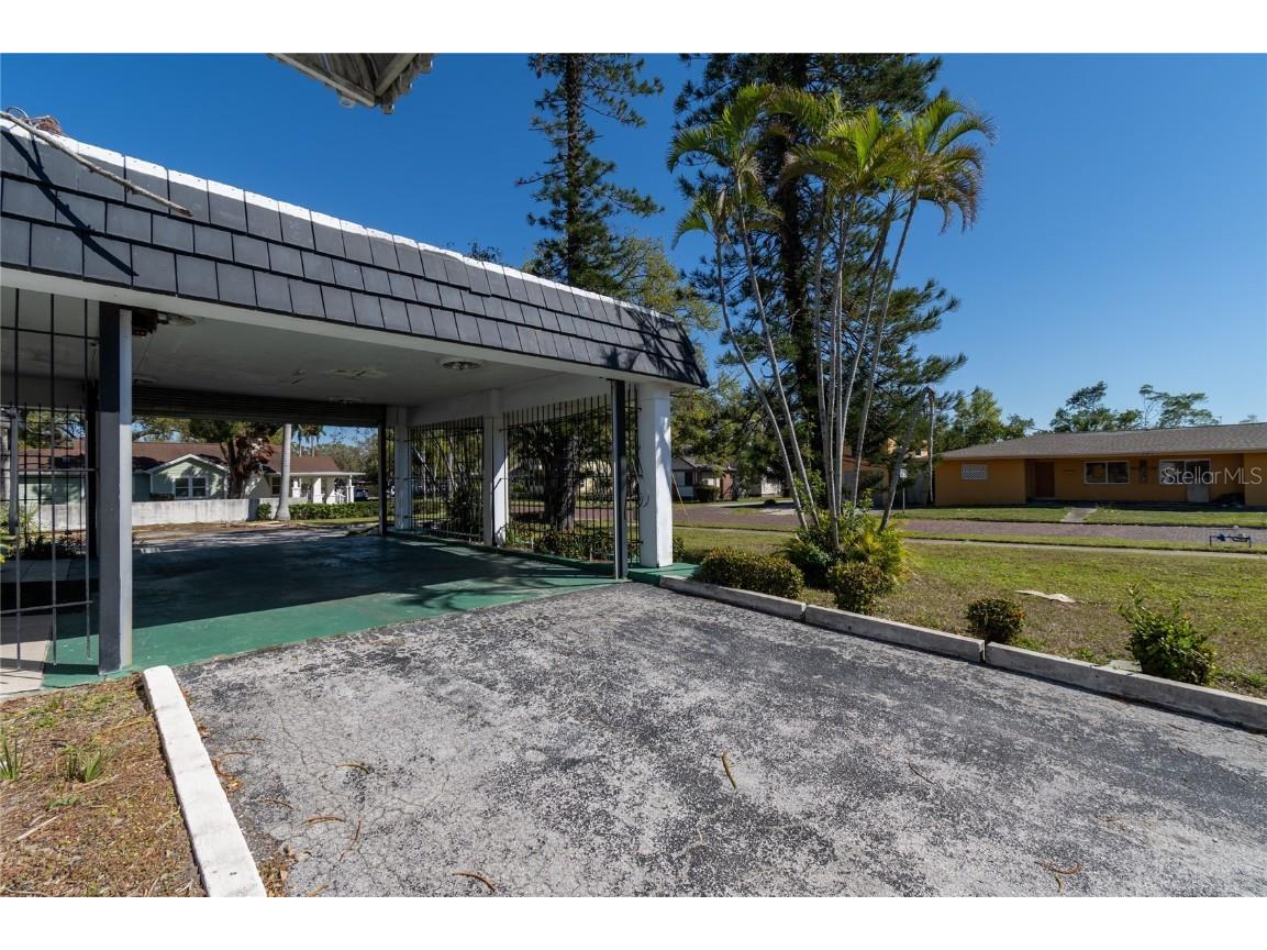 1940 Dr Martin Luther King Jr Street S Saint Petersburg FL 33705 TB8362671 image49