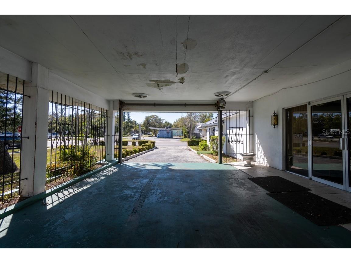 1940 Dr Martin Luther King Jr Street S Saint Petersburg FL 33705 TB8362671 image51