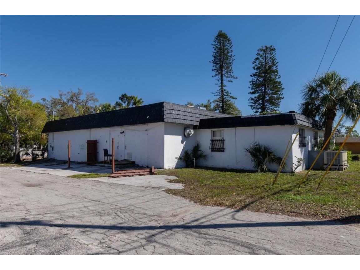 1940 Dr Martin Luther King Jr Street S Saint Petersburg FL 33705 TB8362671 image59