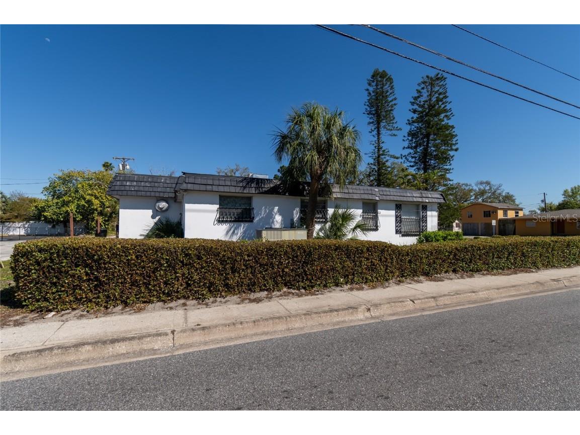 1940 Dr Martin Luther King Jr Street S Saint Petersburg FL 33705 TB8362671 image61