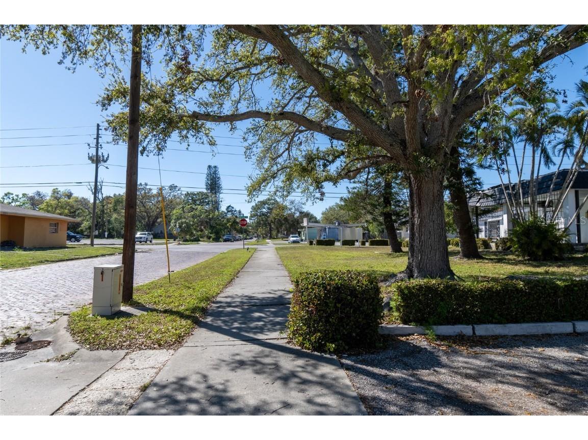 1940 Dr Martin Luther King Jr Street S Saint Petersburg FL 33705 TB8362671 image65
