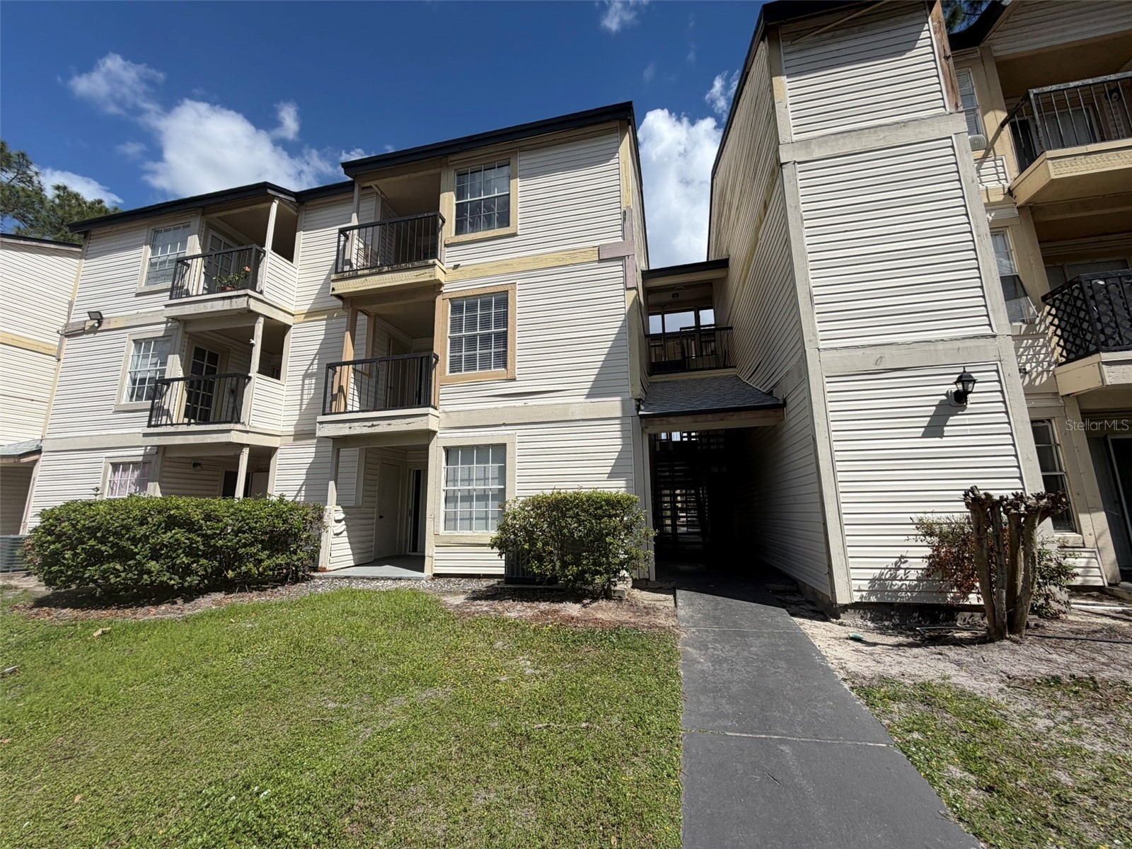 1940 Lake Atriums Circle #110 Orlando FL 32839 O6390241 image1