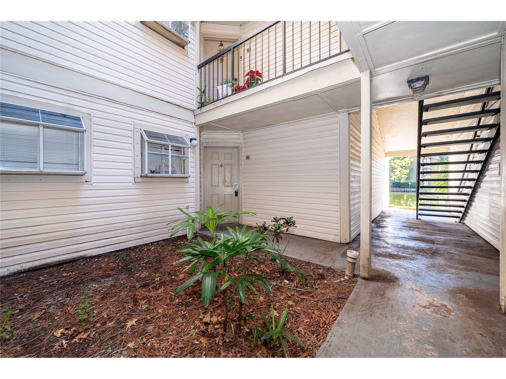 1940 Lake Atriums Circle #90 Orlando FL 32839 O6347307 image1