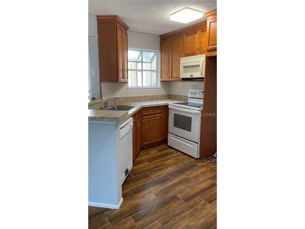 1940 Lake Atriums Circle #96 Orlando FL 32839 S5139471 image2