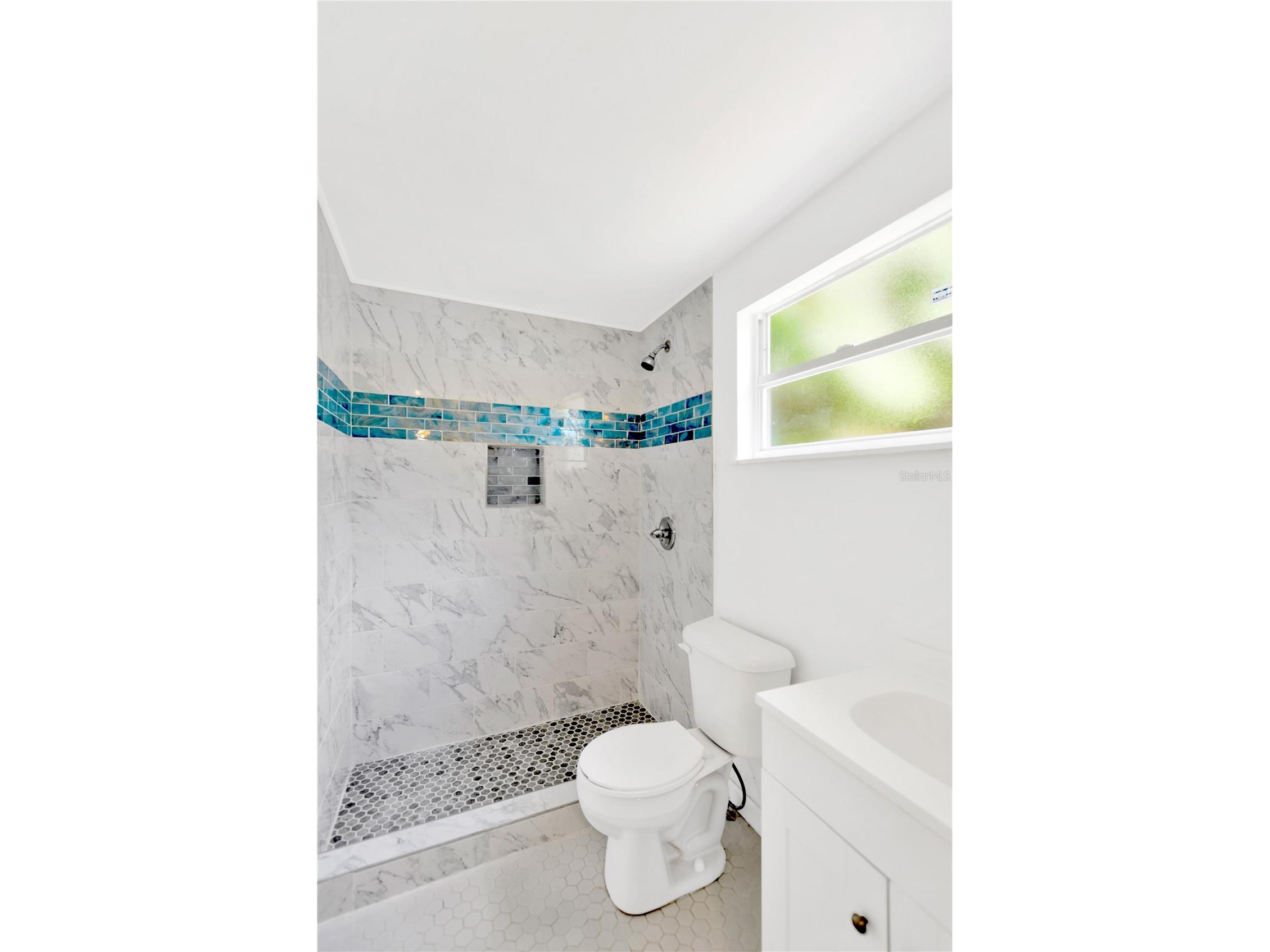 1940 N Betty Lane Clearwater FL 33755 TB8511403 image16