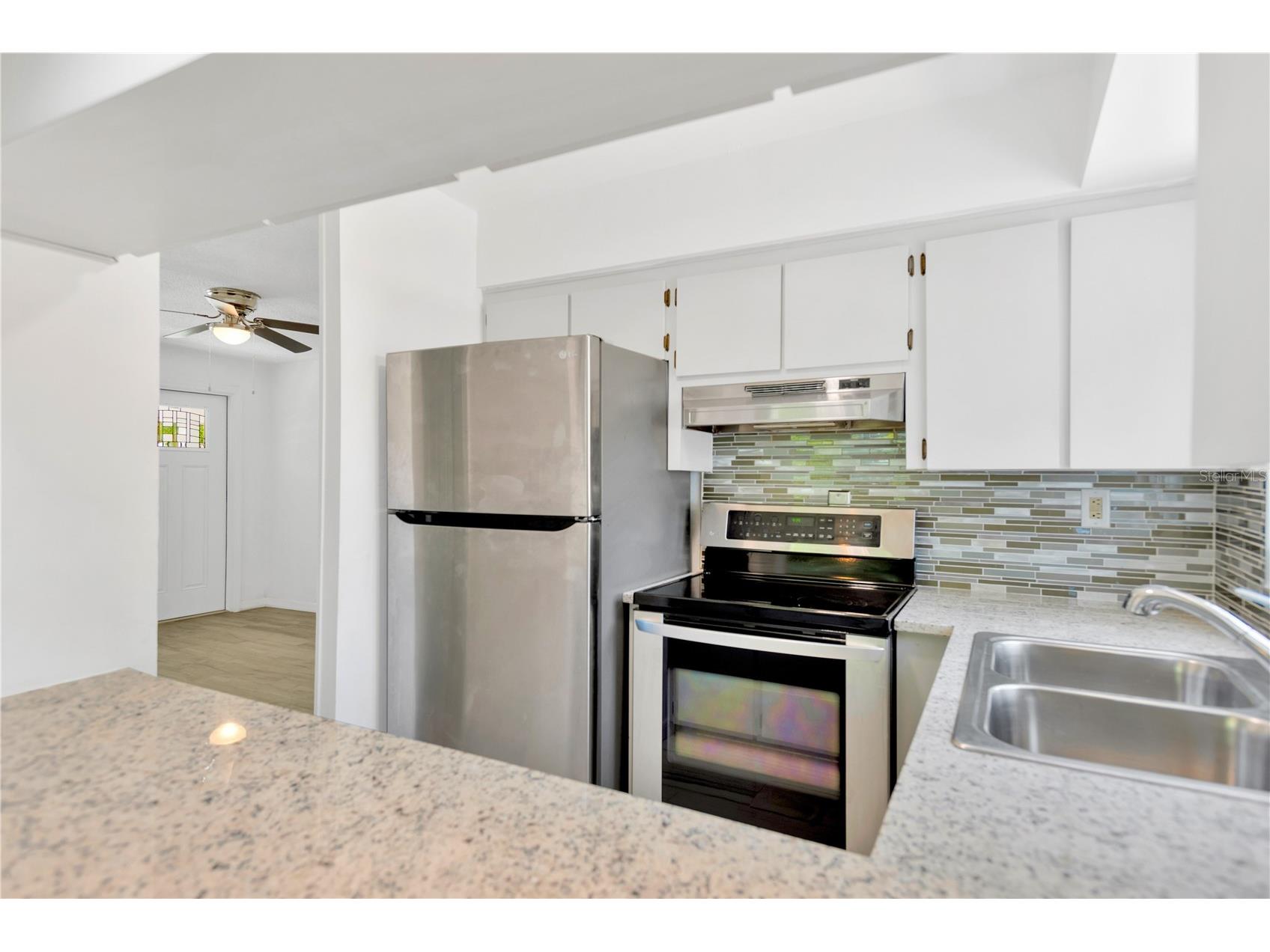 1940 N Betty Lane Clearwater FL 33755 TB8511403 image4