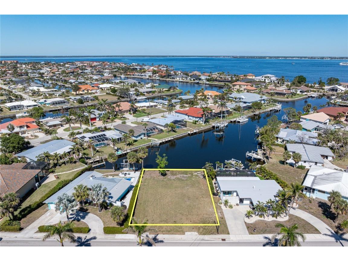 1940 W Marion Avenue Punta Gorda FL 33950 C7506835 image1