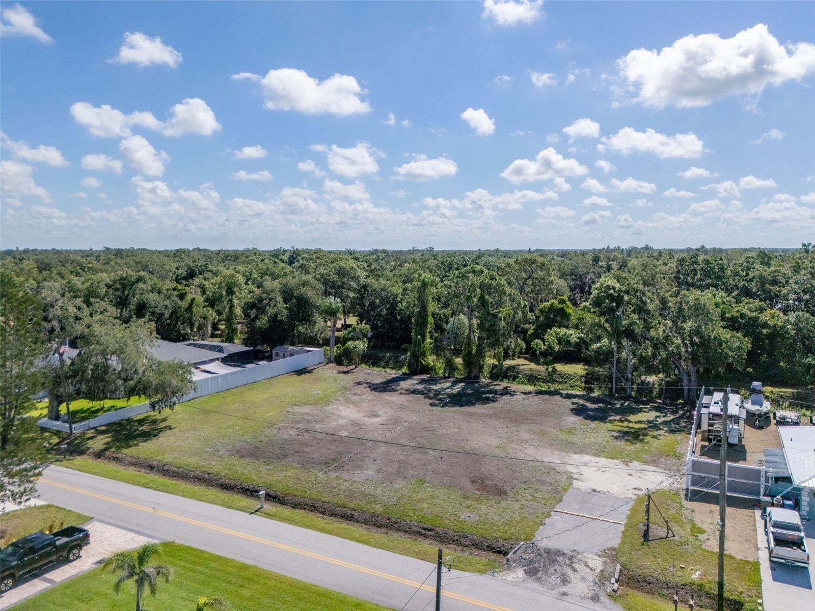 1941 E Leewynn Drive Sarasota FL 34240 A4694874 image1