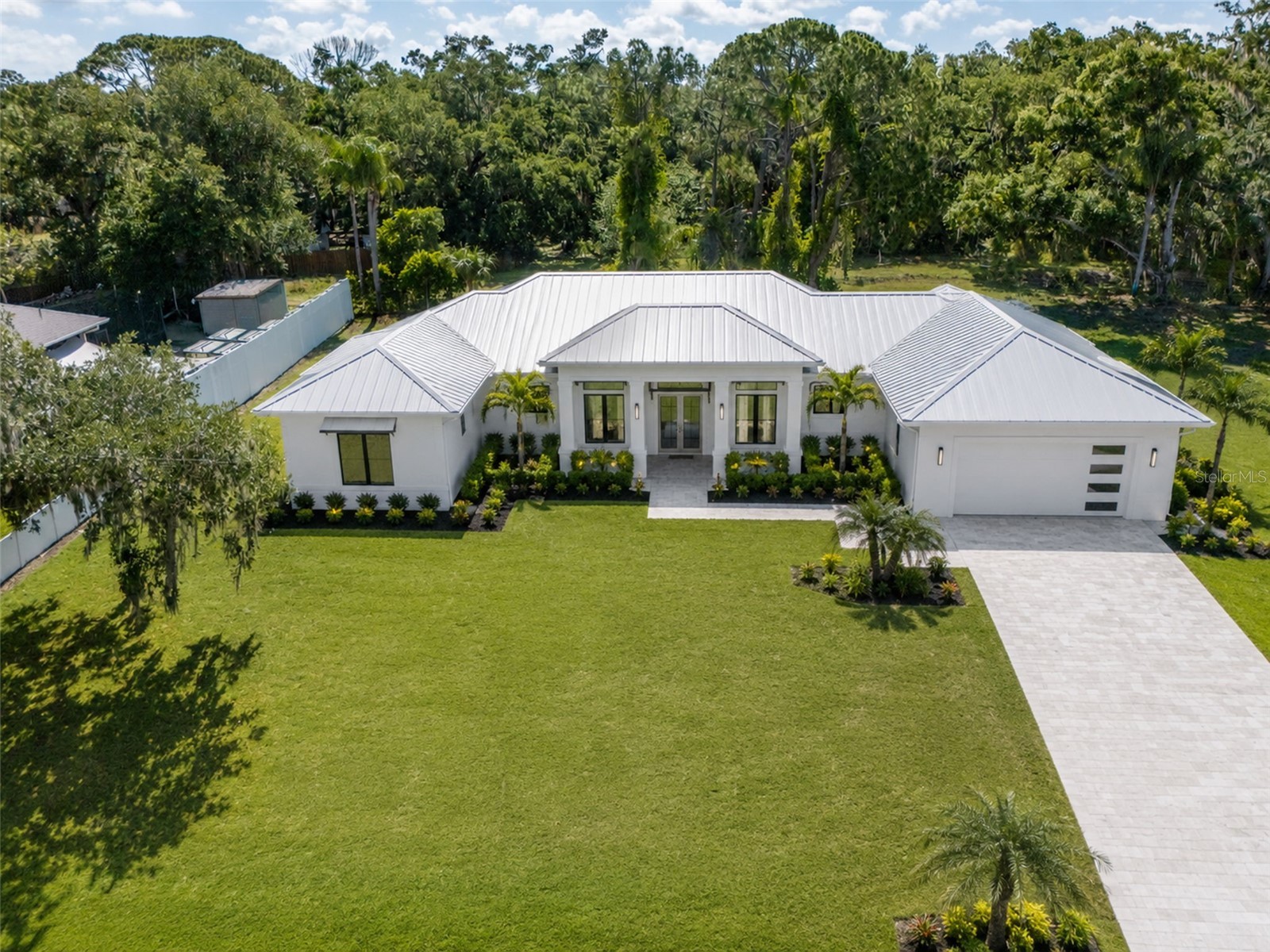 1941 E Leewynn Drive Sarasota FL 34240 A4694874 image23