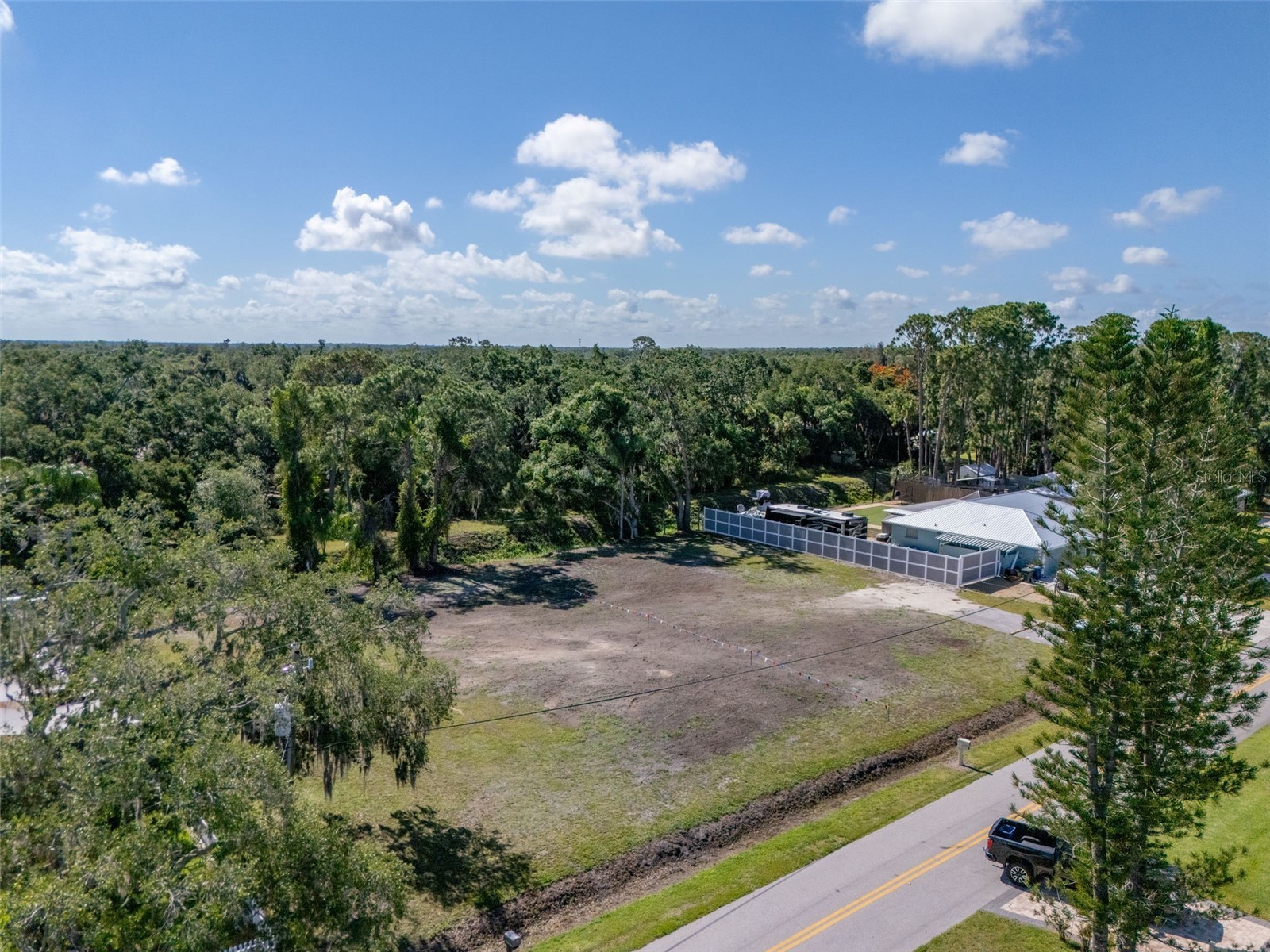 1941 E Leewynn Drive Sarasota FL 34240 A4694874 image3