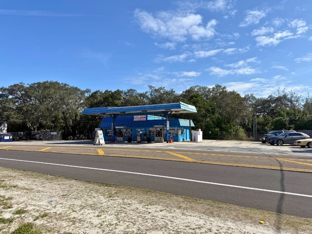 1941 S Pinellas Avenue Tarpon Springs FL 34689 W7881831 image3