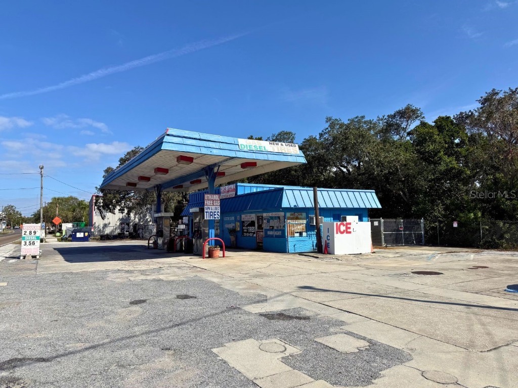 1941 S Pinellas Avenue Tarpon Springs FL 34689 W7881831 image5