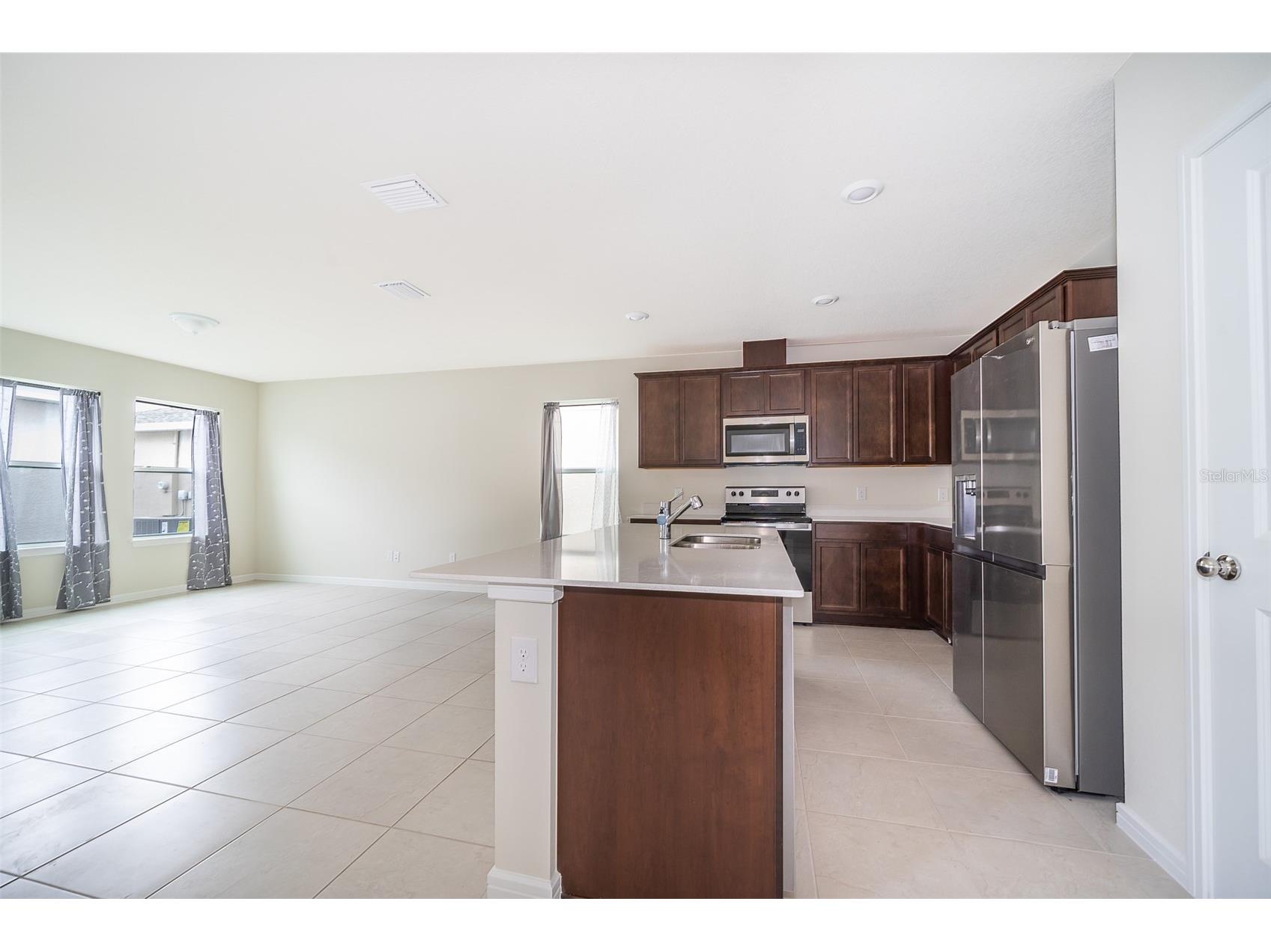 1941 Summer Serenity Drive Kissimmee FL 34744 O6410481 image8