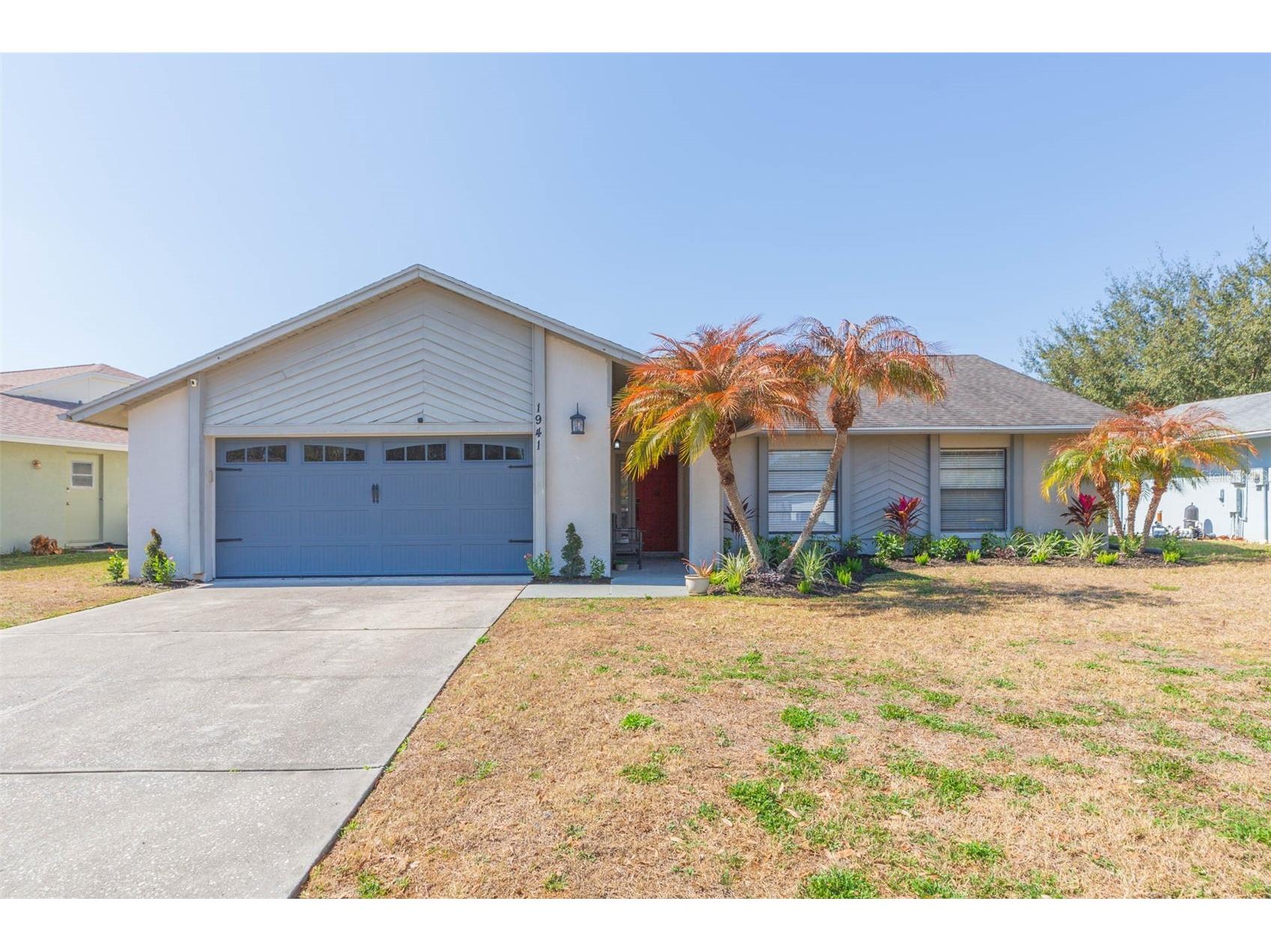 1941 Tampa Bay Drive Wesley Chapel FL 33543 TB8467555 image1