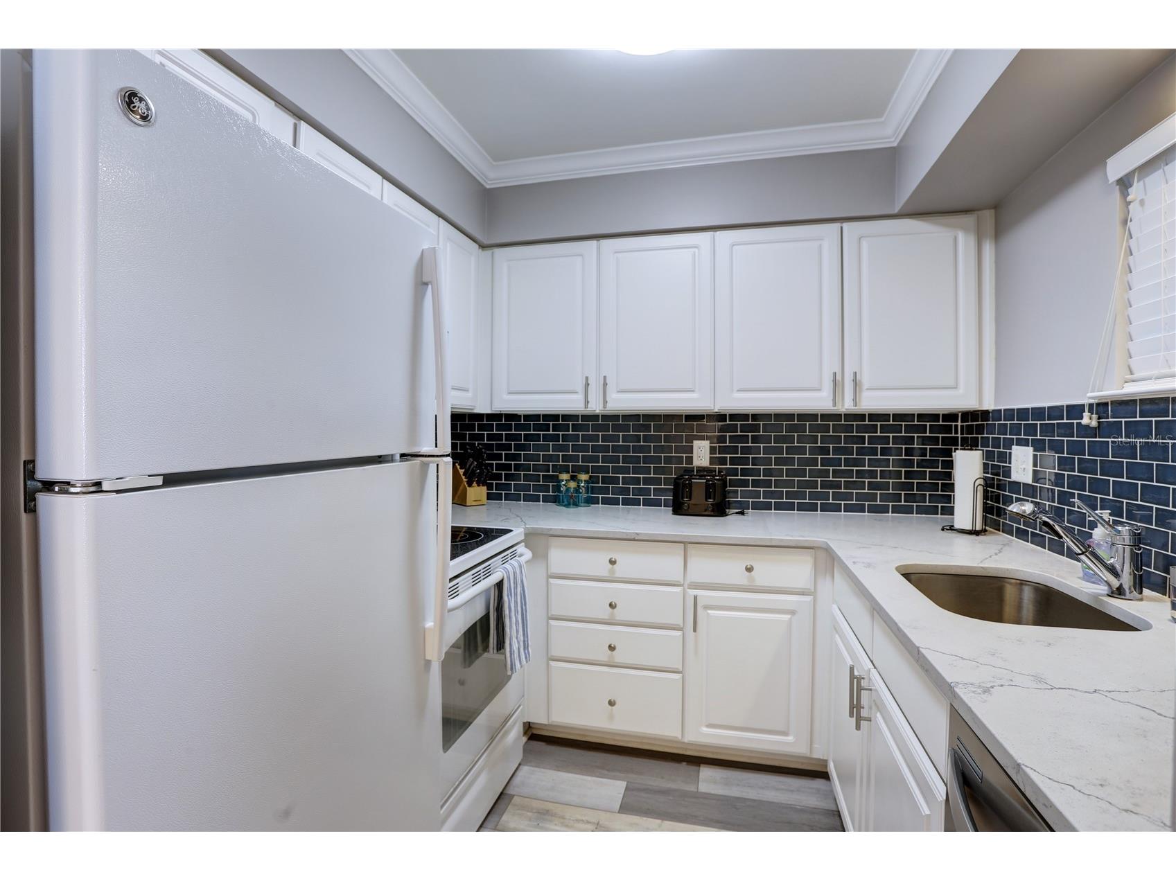 19417 Gulf Boulevard #A202 Indian Shores FL 33785 - INTRACOASTAL WATERWAY TB8524627 image10