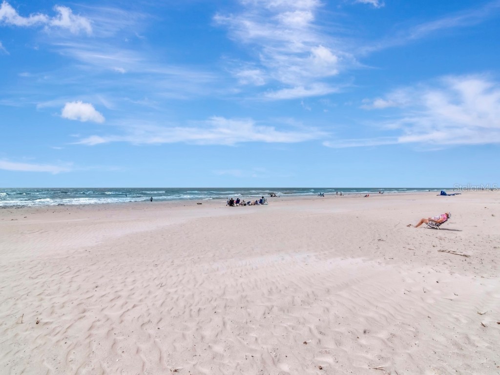 19417 Gulf Boulevard #B205 Indian Shores FL 33785 TB8345994 image43