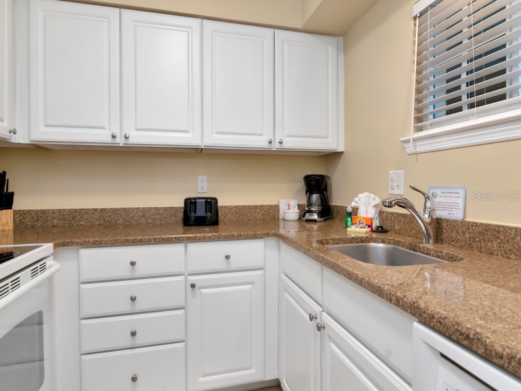 19417 Gulf Boulevard #B205 Indian Shores FL 33785 TB8345994 image6