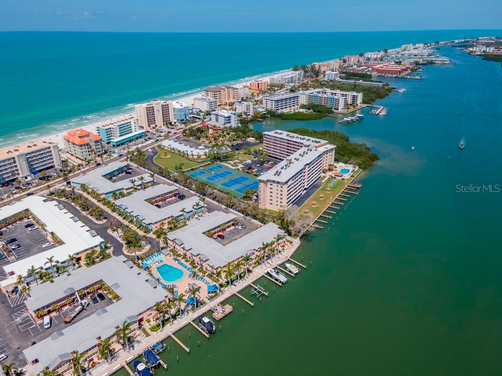 19417 Gulf Boulevard #B205 Indian Shores FL 33785 TB8345994 image67