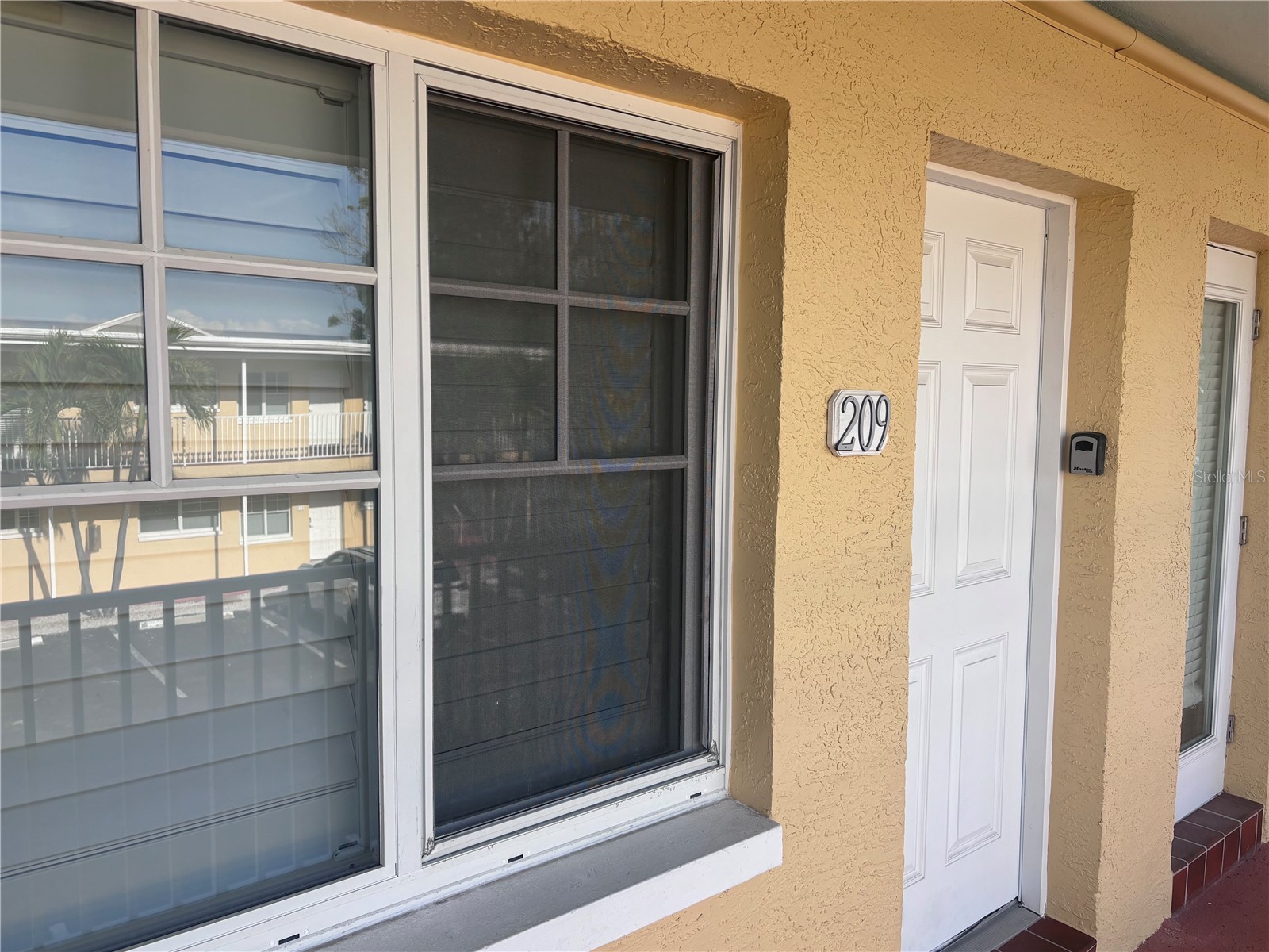 19417 Gulf Boulevard #B209 Indian Rocks Beach FL 33785 TB8492497 image2