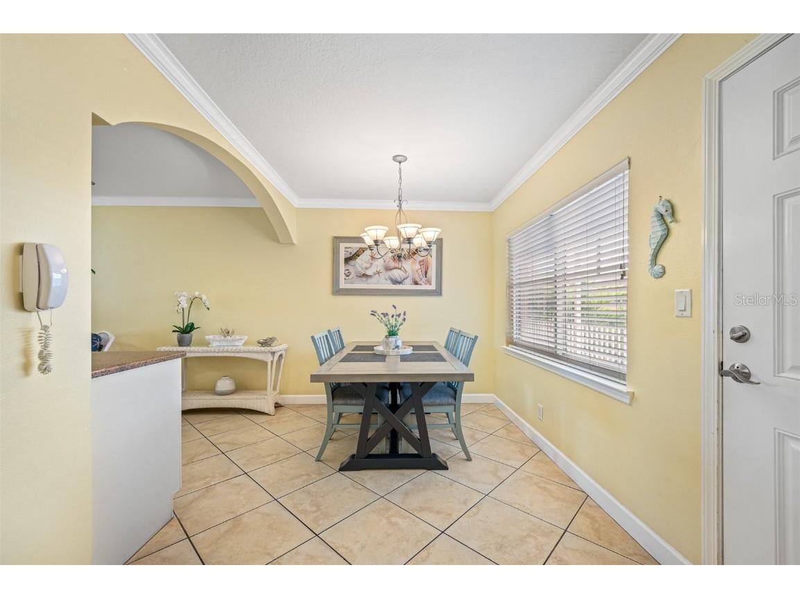 19417 Gulf Boulevard #C-211 Indian Shores FL 33785 - INTRACOASTAL TB8334521 image5