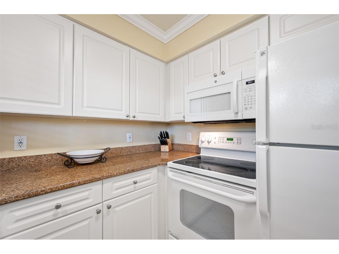 19417 Gulf Boulevard #C-211 Indian Shores FL 33785 - INTRACOASTAL TB8334521 image9