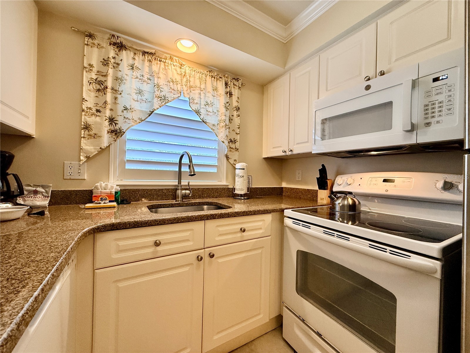 19417 Gulf Boulevard #D201 Indian Rocks Beach FL 33785 TB8510517 image7