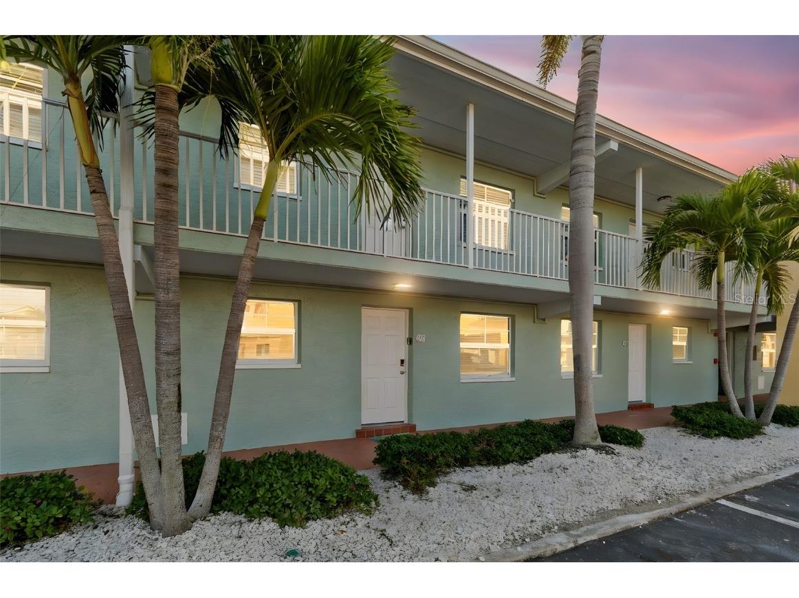 19417 Gulf Boulevard #F107 Indian Shores FL 33785 TB8456840 image1