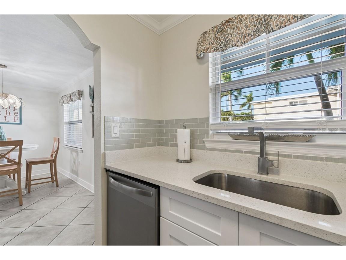 19417 Gulf Boulevard #F107 Indian Shores FL 33785 TB8456840 image11