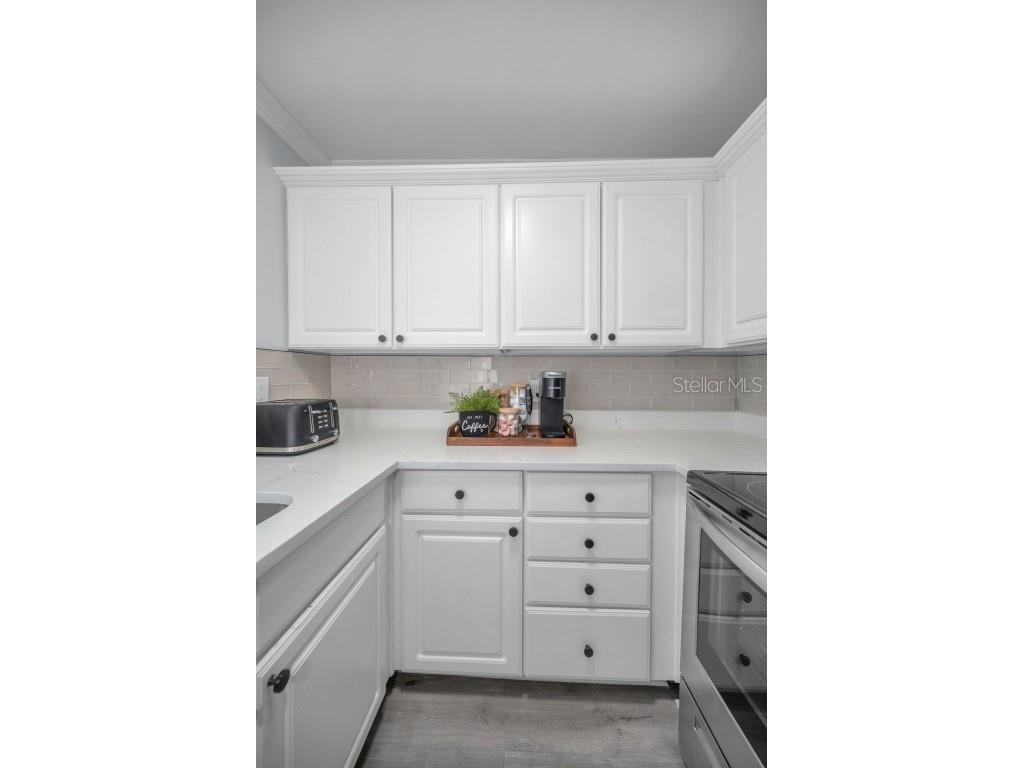 19417 Gulf Boulevard #F207 Indian Rocks Beach FL 33785 - COMPLEX ON INTRACOASTAL TB8445089 image11