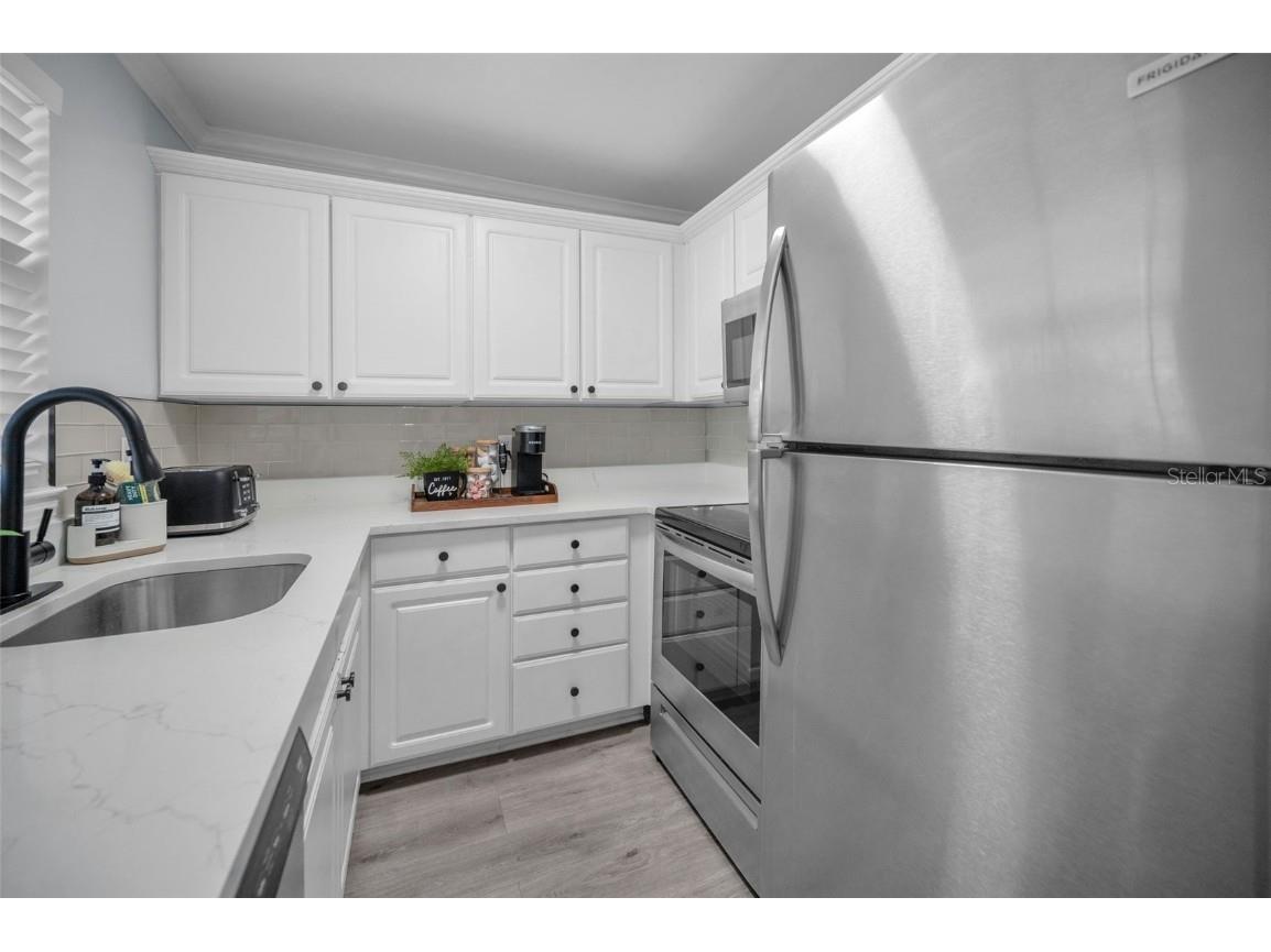 19417 Gulf Boulevard #F207 Indian Rocks Beach FL 33785 - COMPLEX ON INTRACOASTAL TB8445089 image12