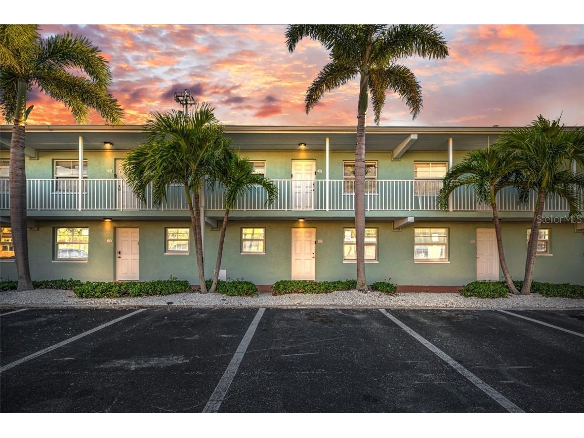 19417 Gulf Boulevard #F207 Indian Rocks Beach FL 33785 - COMPLEX ON INTRACOASTAL TB8445089 image2