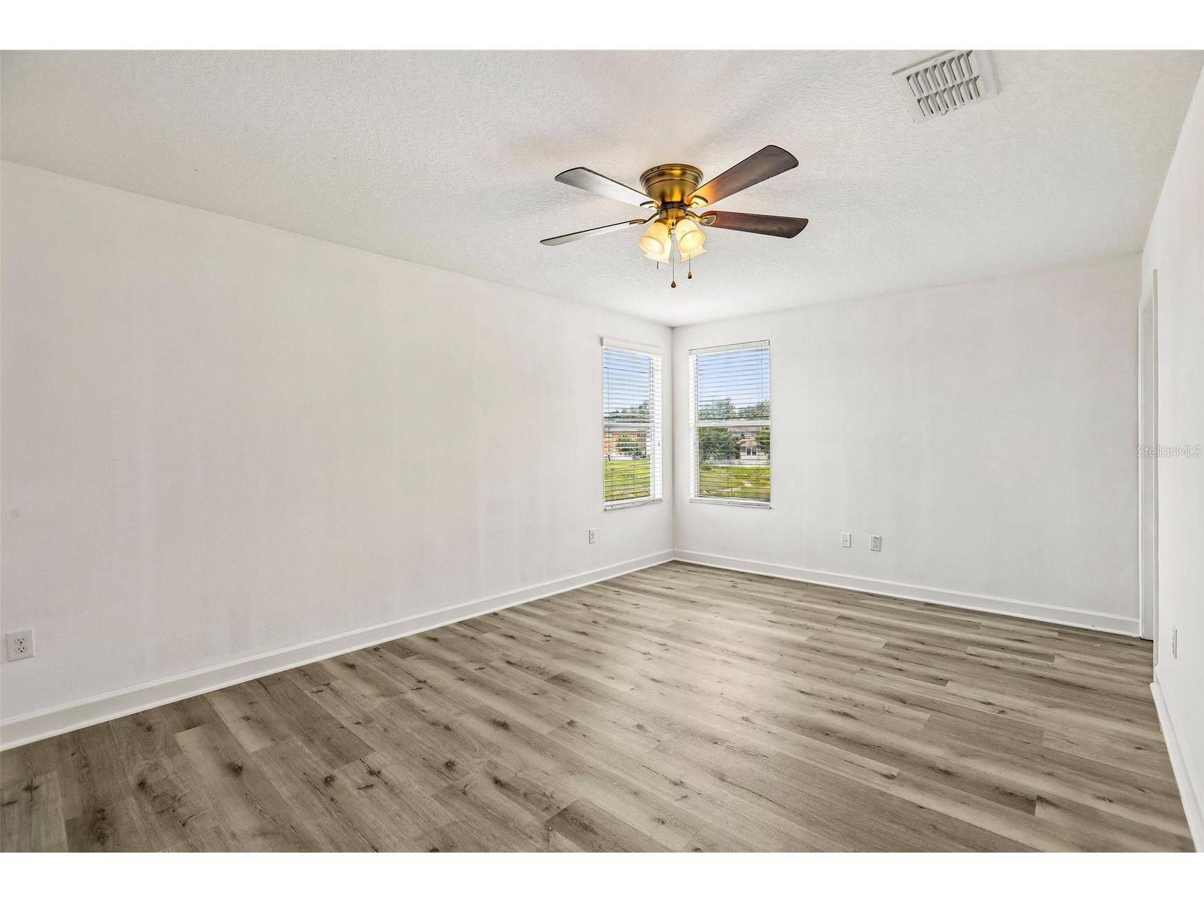 19417 Paddock View Drive Tampa FL 33647 TB8496889 image36