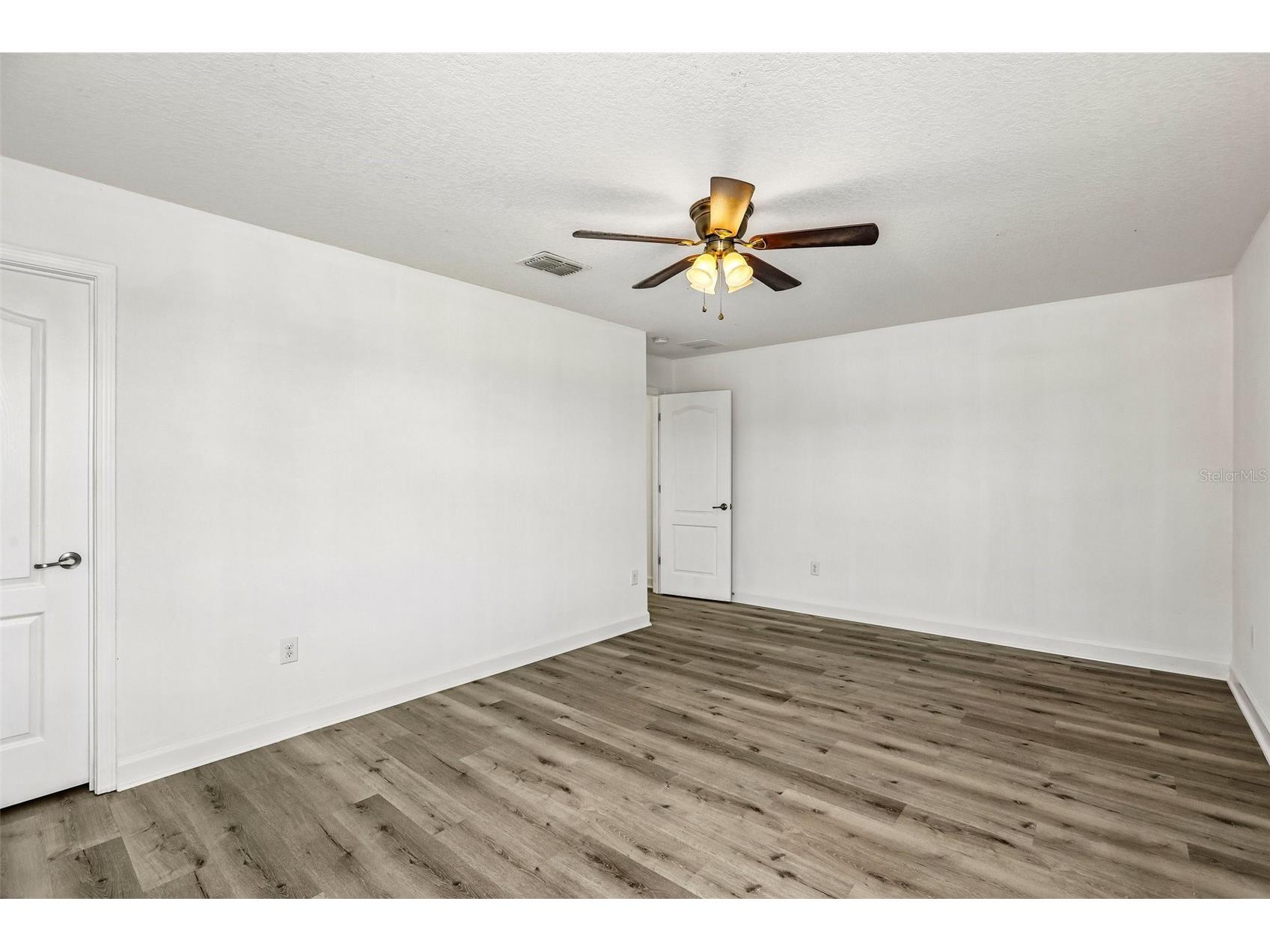 19417 Paddock View Drive Tampa FL 33647 TB8496889 image37