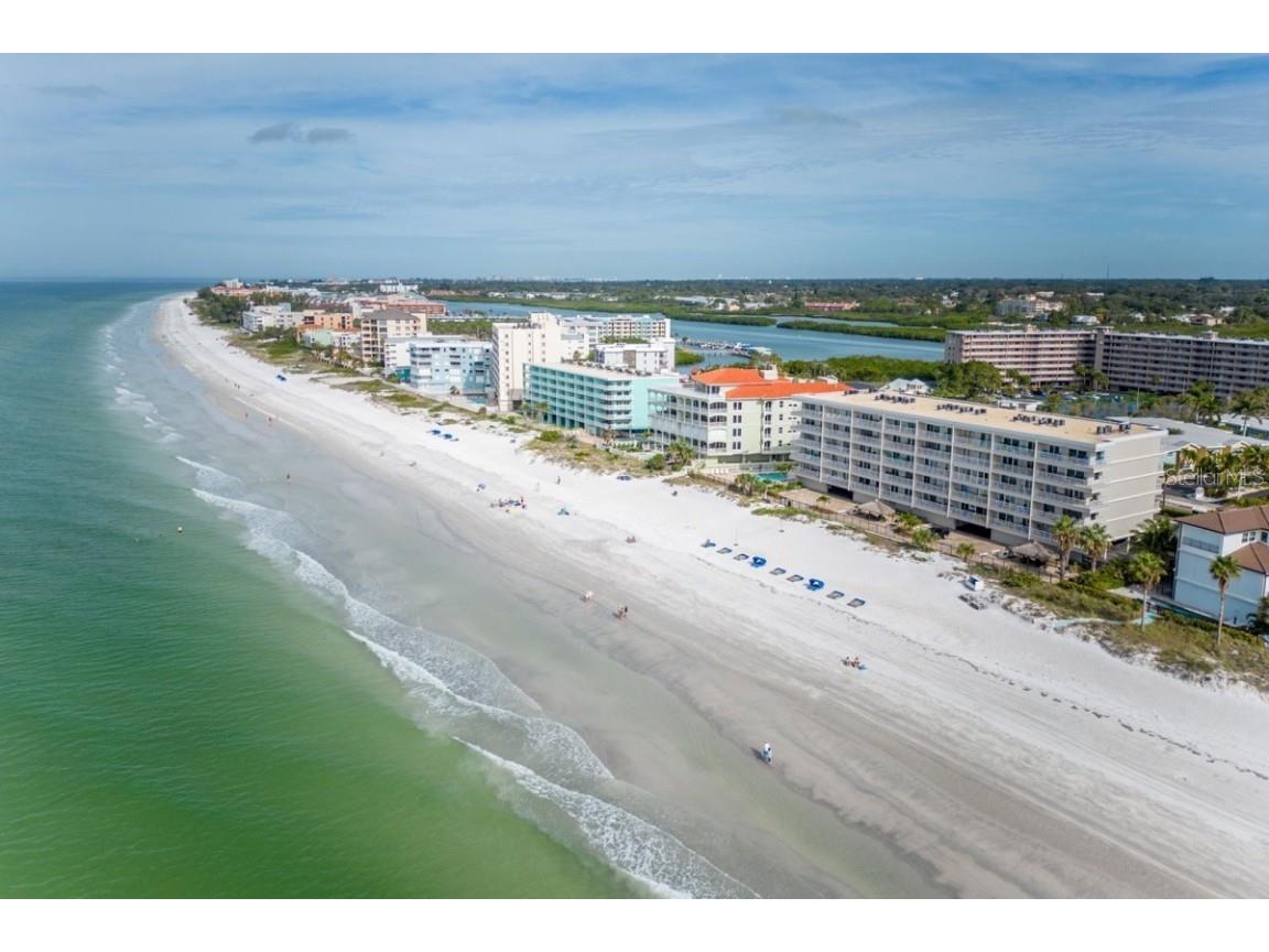 19418 Gulf Boulevard #207 Indian Shores FL 33785 TB8408410 image3