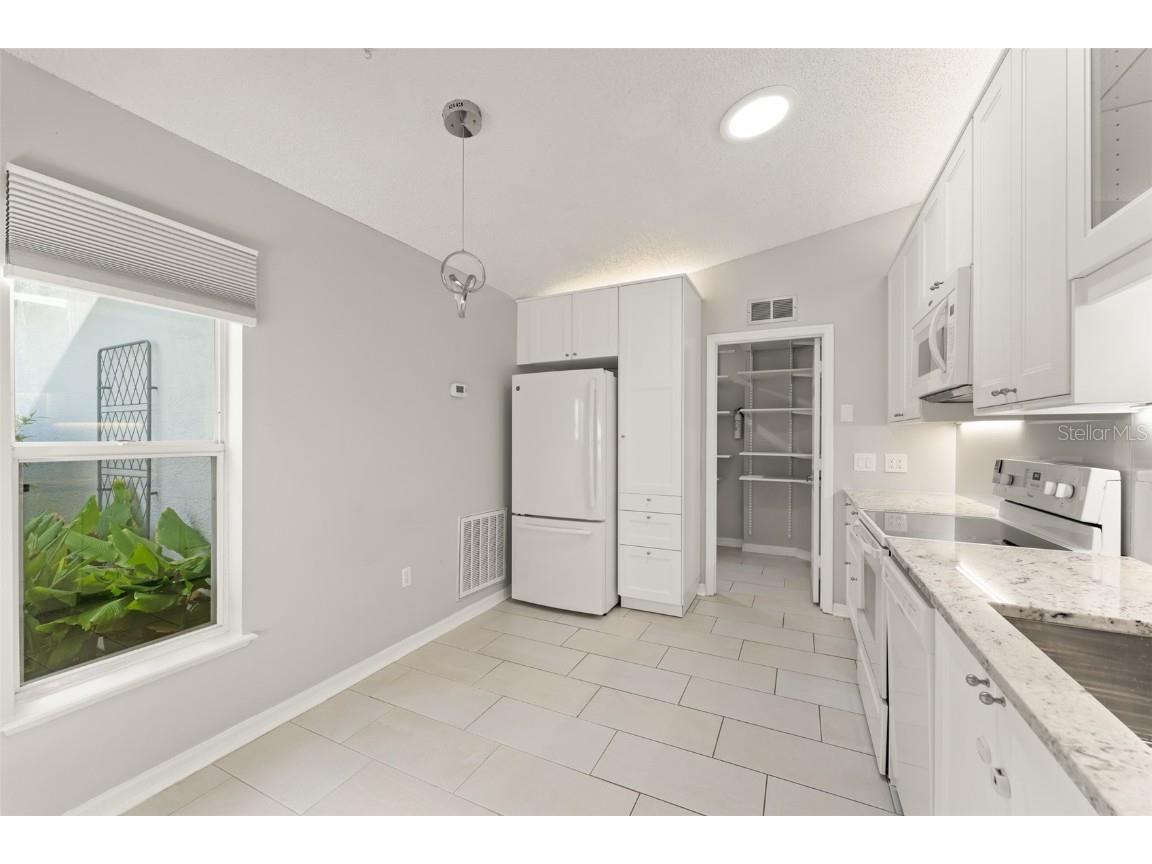 1942 Corner School Drive Orlando FL 32820 O6347005 image4