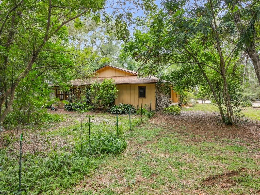 1942 Country Club Road Eustis FL 32726 G5102974 image52