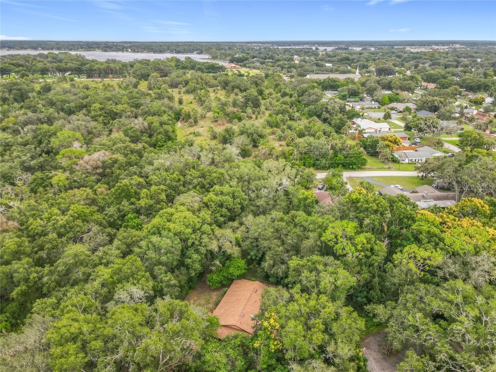 1942 Country Club Road Eustis FL 32726 G5102974 image55