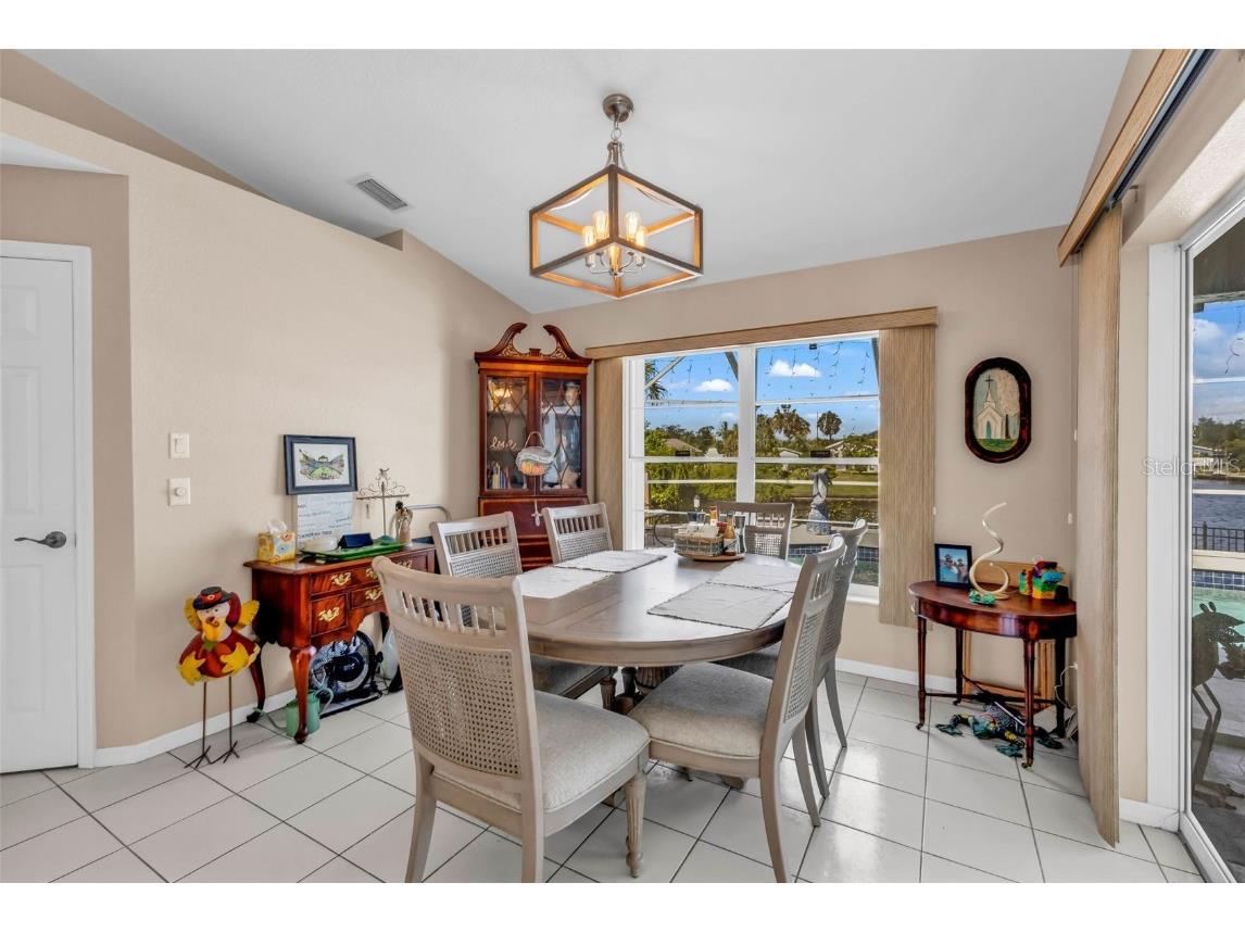 19420 Midway Boulevard Port Charlotte FL 33948 C7515659 image16