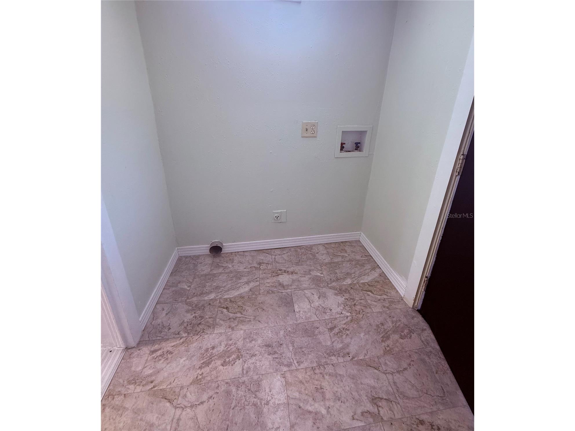 1942119425 Fort Dade Avenue Brooksville FL 34601 OM717164 image11