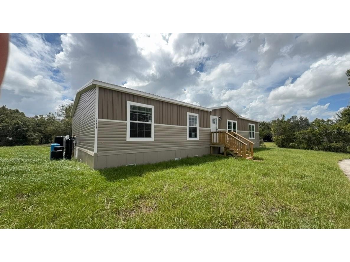 19424 NW 252nd Street Okeechobee FL 34972 A4666372 image1