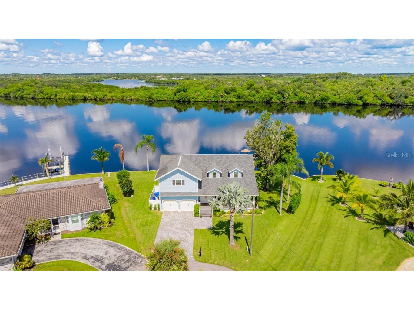 1943 Bahama Avenue Fort Myers FL 33905 A4618043 image59