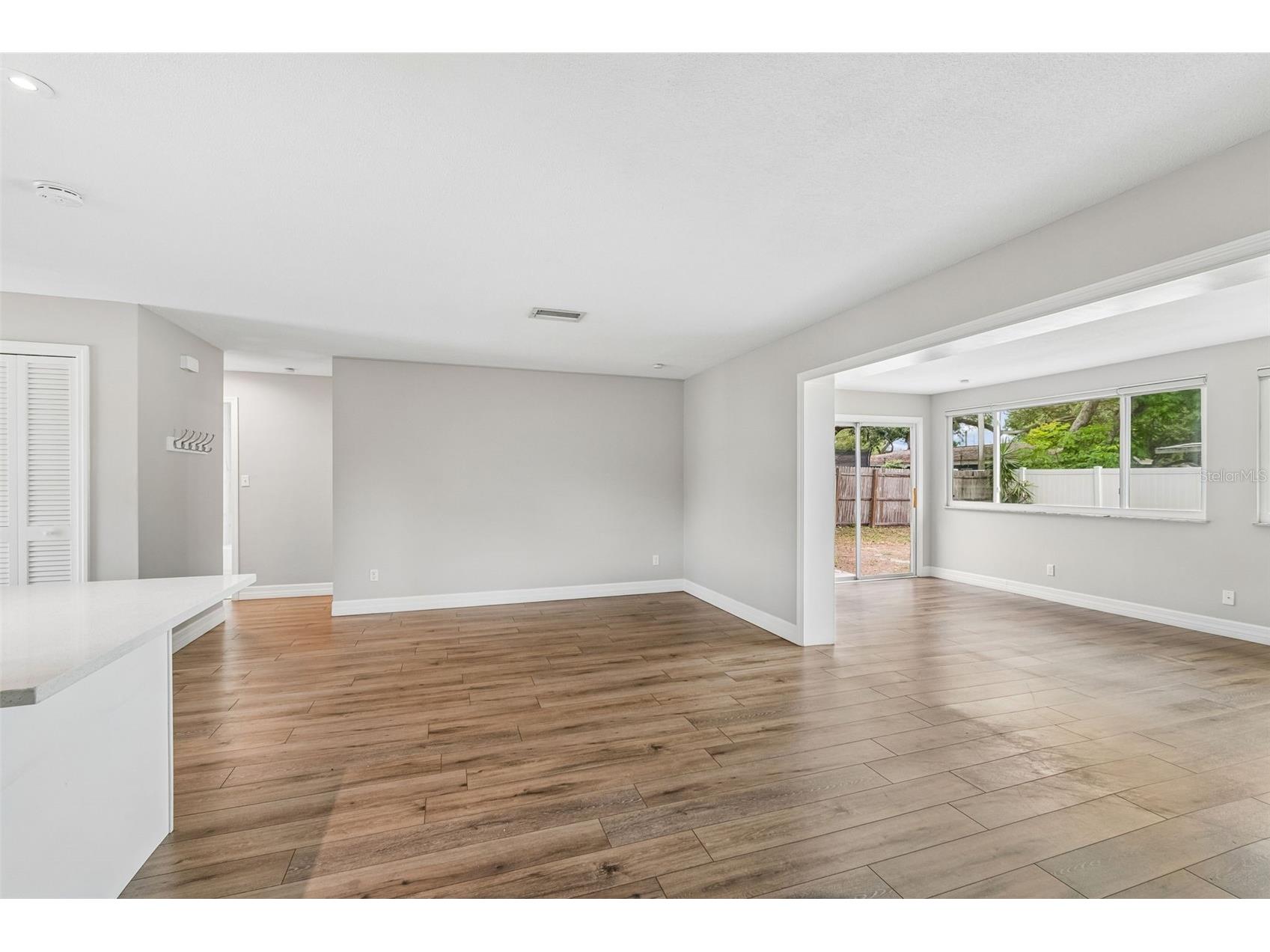 1943 Barbara Avenue Clearwater FL 33755 TB8514557 image12