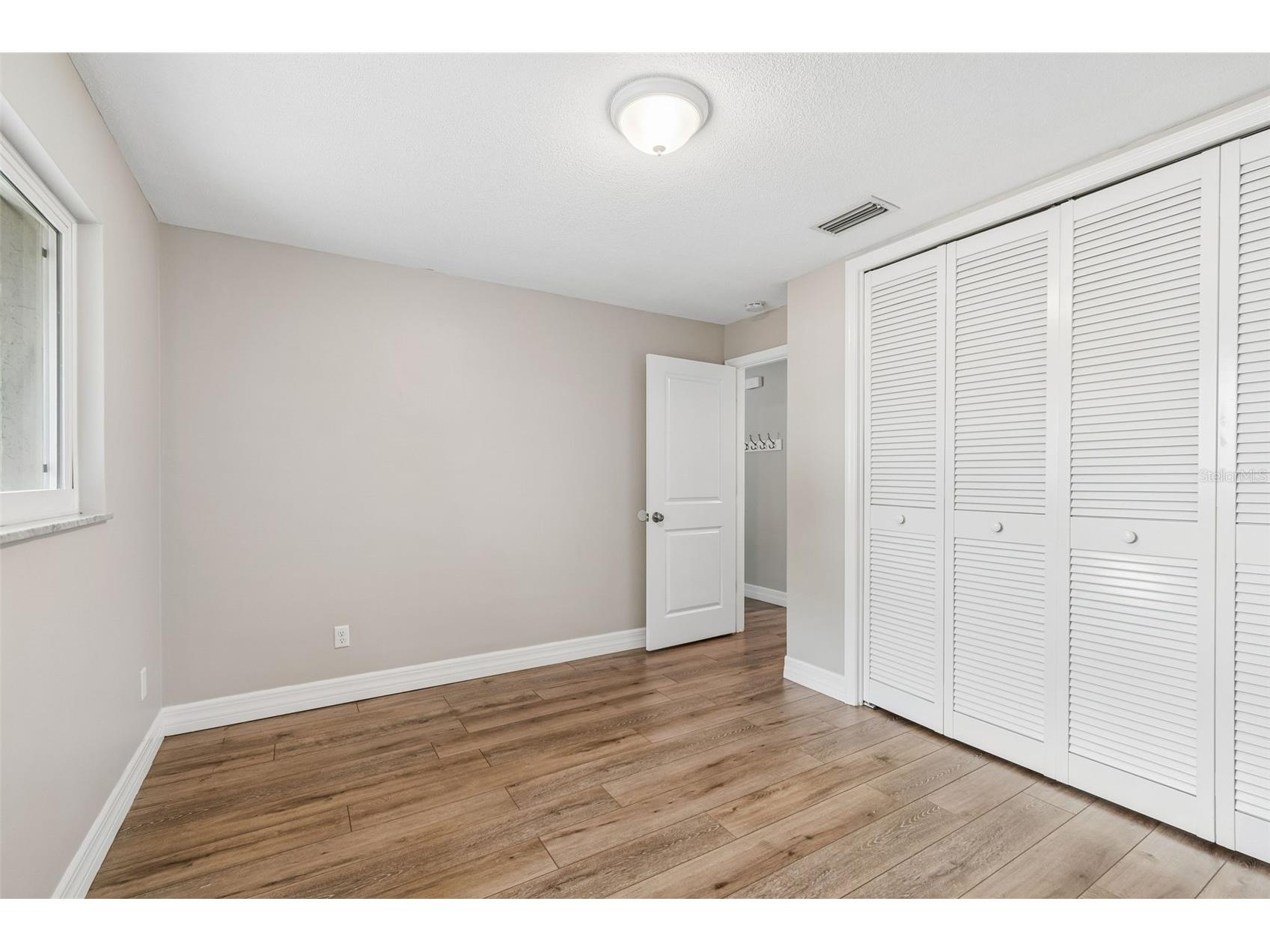1943 Barbara Avenue Clearwater FL 33755 TB8514557 image24