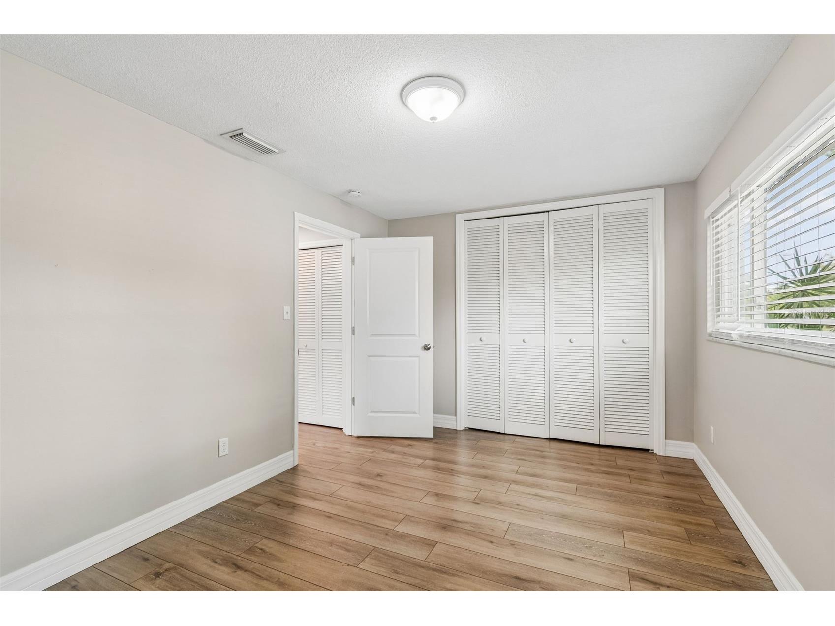 1943 Barbara Avenue Clearwater FL 33755 TB8514557 image31